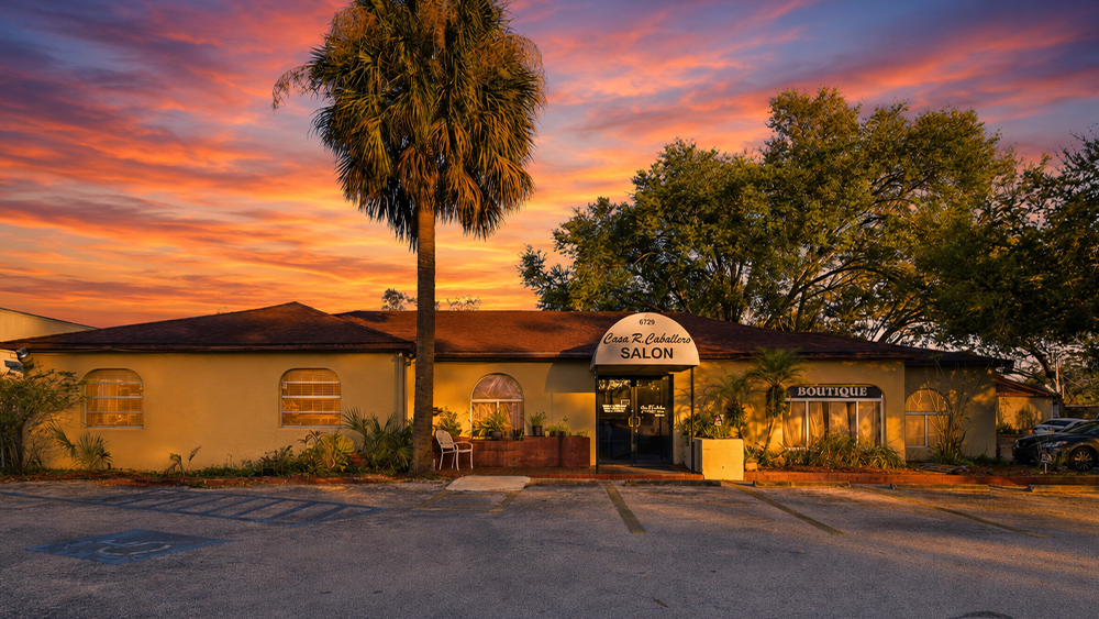 Specialty commercial storefront property on N Armenia Avenue, Tampa