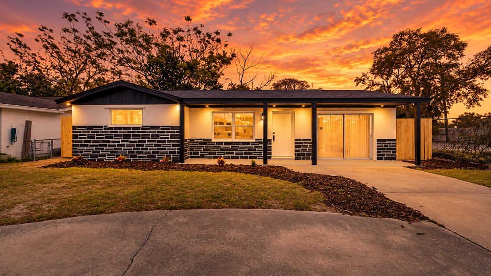 Front exterior at 4012 Valencia Drive in New Port Richey, Florida